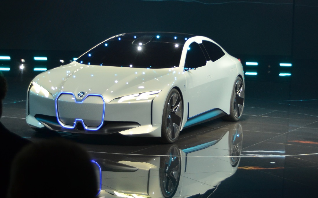 307368 BMW Concept