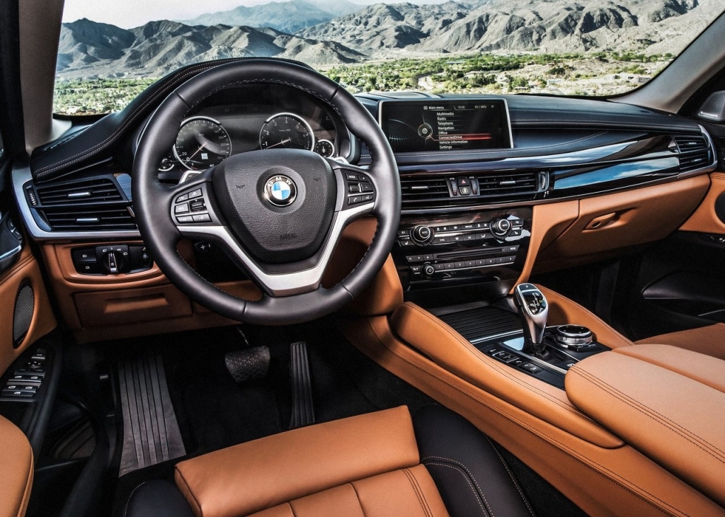 BMW X6 4