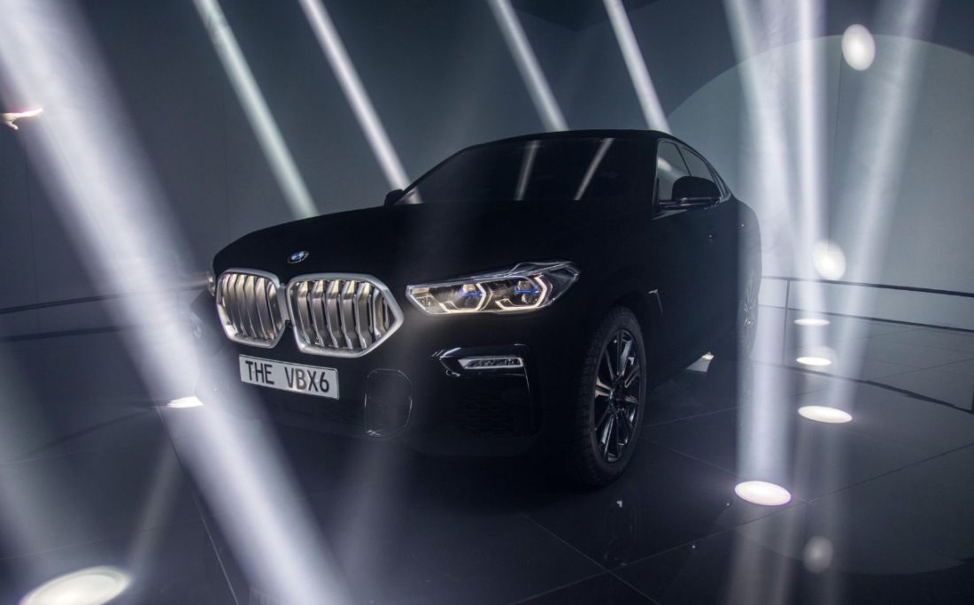 BMW X6 Vantablack 2