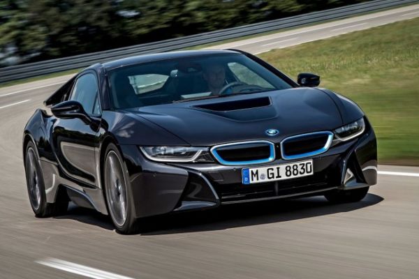 foto-bmw-i8-minsk