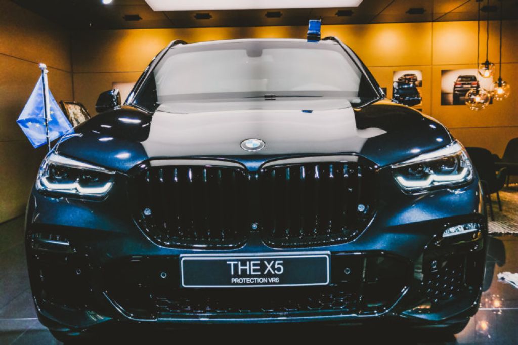 BMW X5 Protection VR6 images 9 830x553