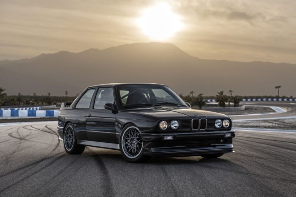 BMW E30 M3 Redux 13 830x553