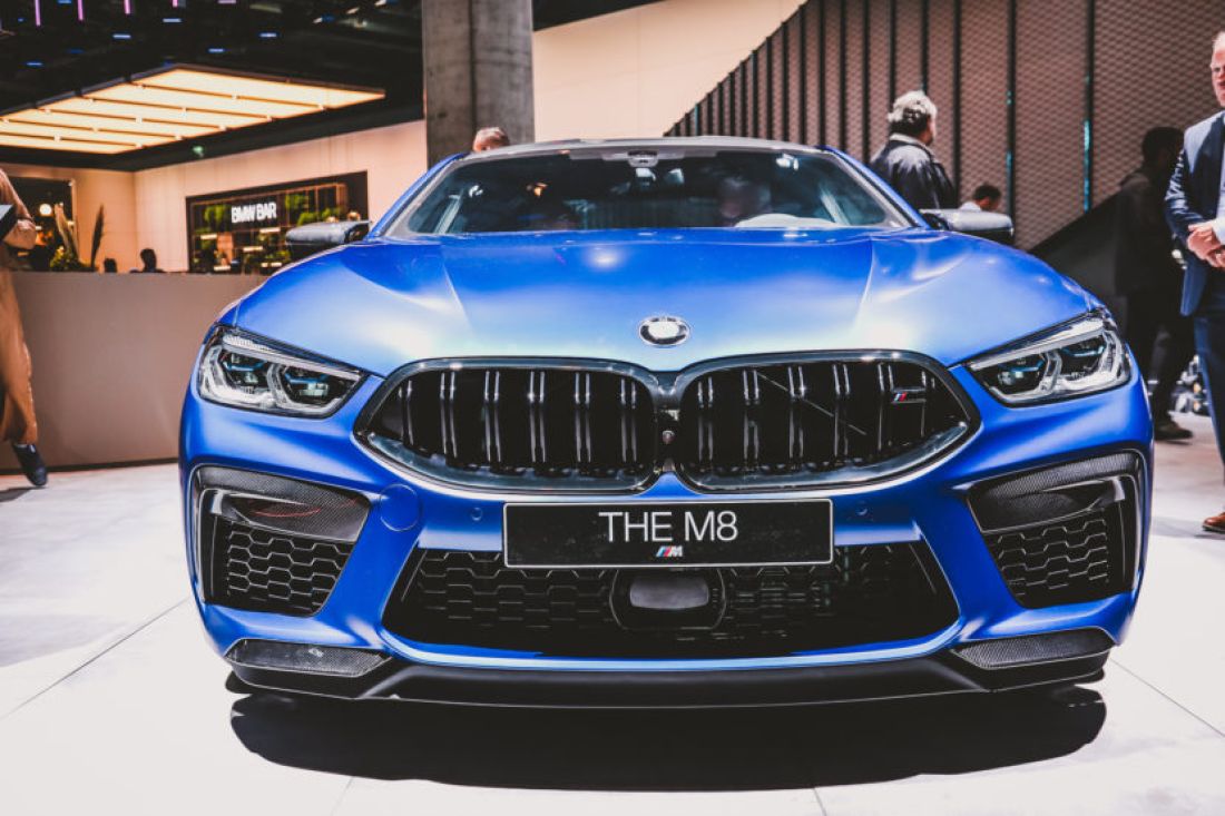 BMW M8 Frozen Marina Bay Blue 7 830x553
