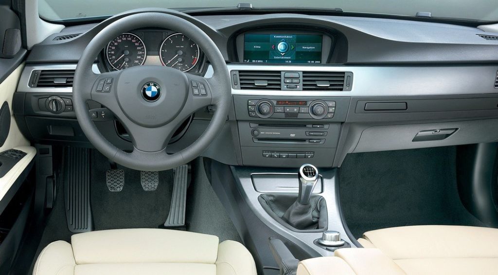 BMW E90 6