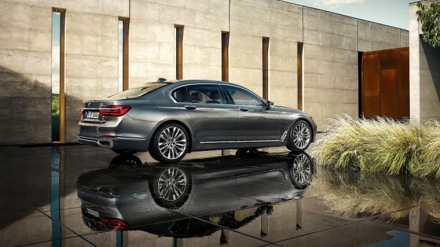 BMW 4dvigatelya 2